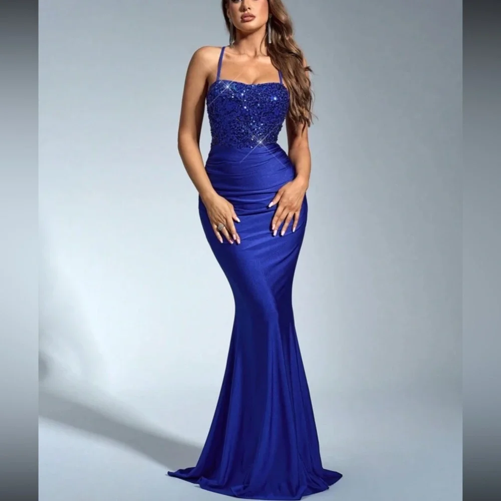 Elegant BluecEvening Gown - Picture 6 of 7